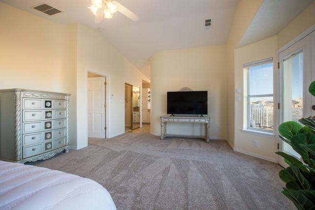 3557 Newcastle Drive SE, Rio Rancho, NM 87124