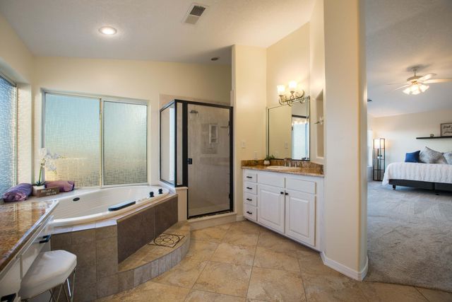 3557 Newcastle Drive SE, Rio Rancho, NM 87124