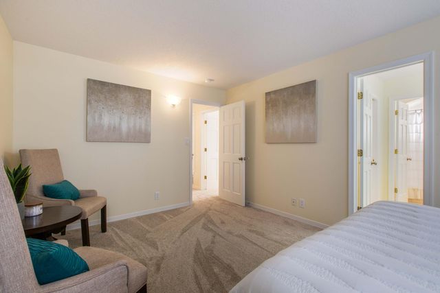 3557 Newcastle Drive SE, Rio Rancho, NM 87124