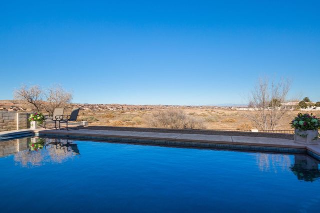 3557 Newcastle Drive SE, Rio Rancho, NM 87124