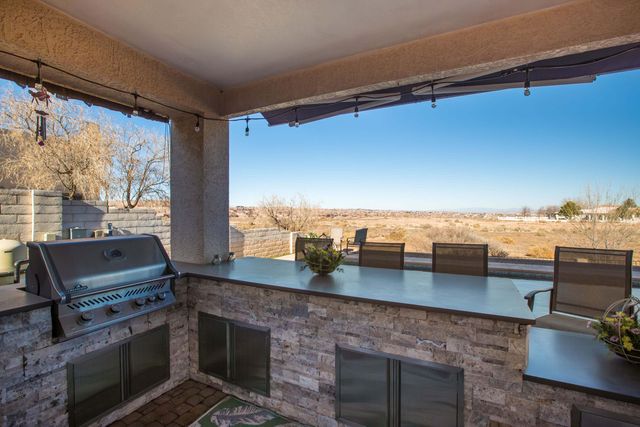 3557 Newcastle Drive SE, Rio Rancho, NM 87124