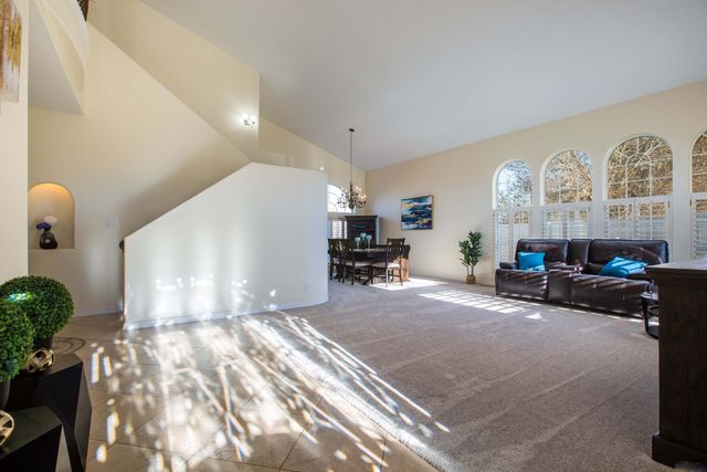 3557 Newcastle Drive SE, Rio Rancho, NM 87124