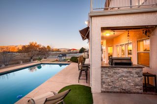 3557 Newcastle Drive SE, Rio Rancho, NM 87124
