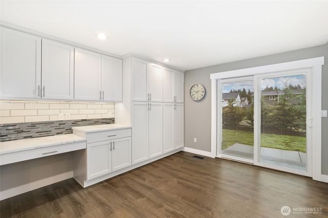 16517 43rd Avenue E, Tacoma, WA 98446