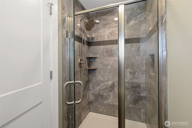 16517 43rd Avenue E, Tacoma, WA 98446