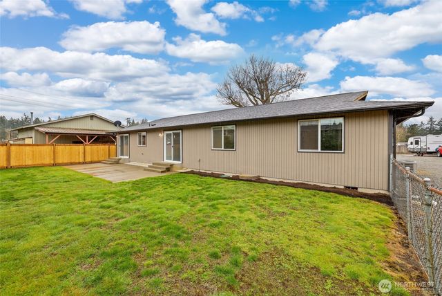 16517 43rd Avenue E, Tacoma, WA 98446