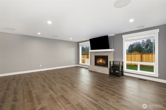 16517 43rd Avenue E, Tacoma, WA 98446