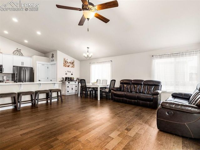 6043 Nash Drive, Colorado Springs, CO 80925
