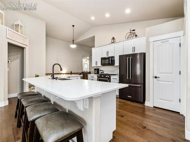 6043 Nash Drive, Colorado Springs, CO 80925