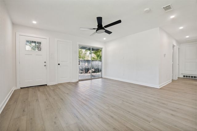 2122 Marilyn Lane, Arlington, TX 76010