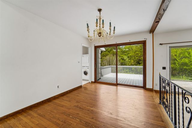 16 Jill Drive, West Nyack, NY 10994