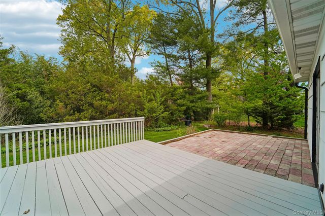 16 Jill Drive, West Nyack, NY 10994