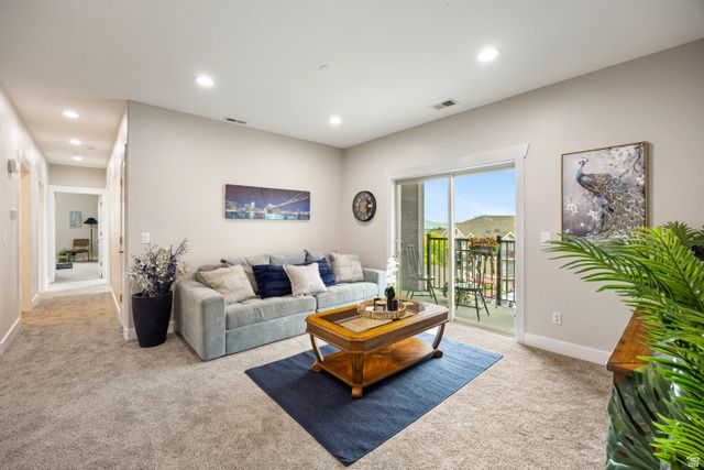 157 W SPRINGVIEW DR, Saratoga Springs, UT 84045