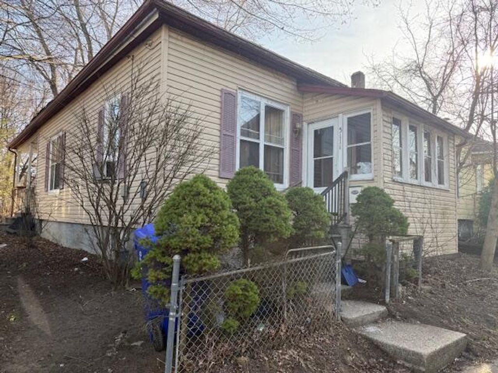 511 66th STREET, Kenosha, WI 53143