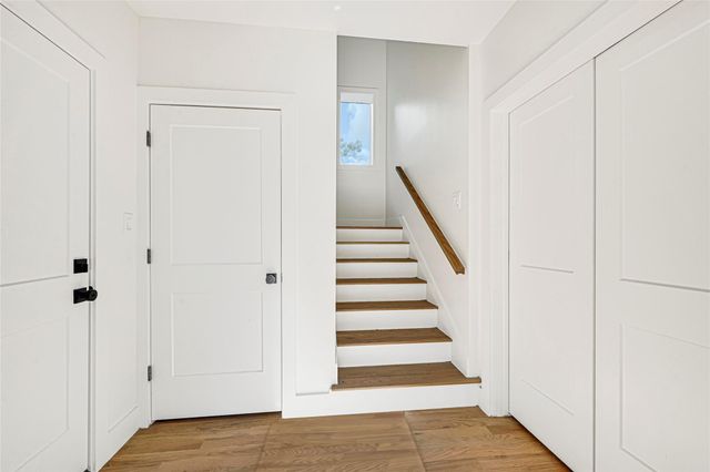 5617 Val Verde Street, Houston, TX 77057