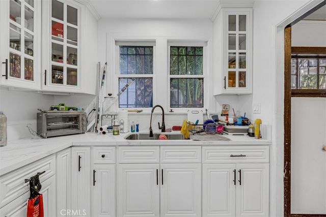 2081 Summit, Altadena, CA 91001
