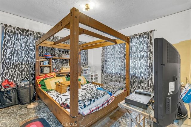2081 Summit, Altadena, CA 91001