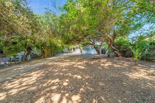 2081 Summit, Altadena, CA 91001