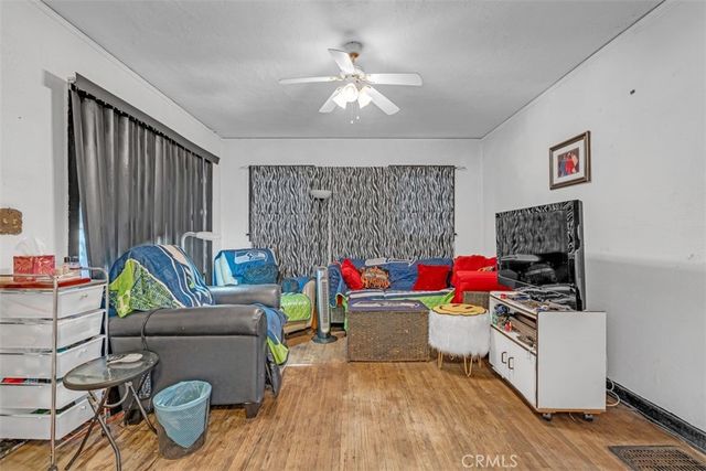 2081 Summit, Altadena, CA 91001