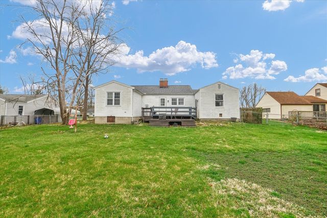 3234 E Fulton Avenue, Decatur, IL 62521