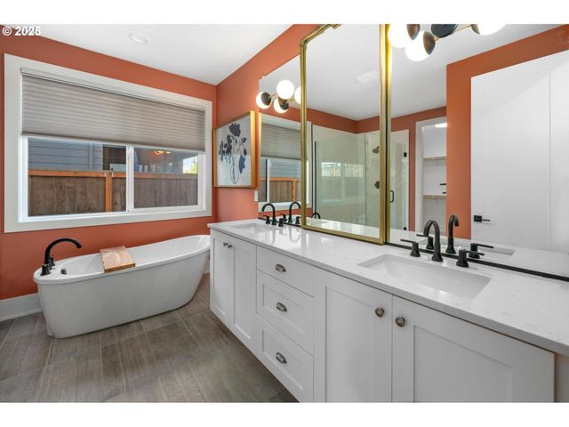 27776 Sw LARKSPUR Ter, Wilsonville, OR 97070