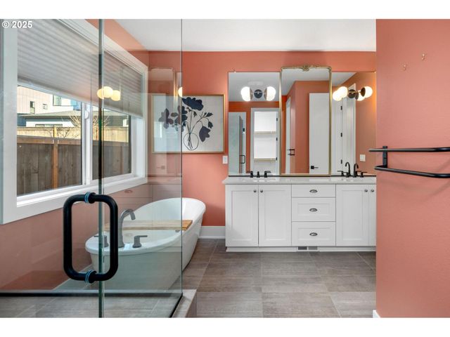 27776 Sw LARKSPUR Ter, Wilsonville, OR 97070