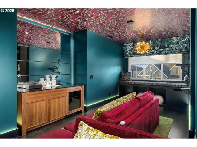 27776 Sw LARKSPUR Ter, Wilsonville, OR 97070