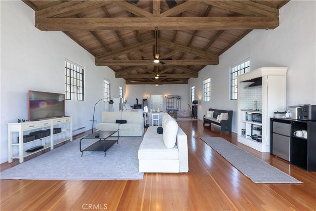 209 E Whittley, Avalon, CA 90704