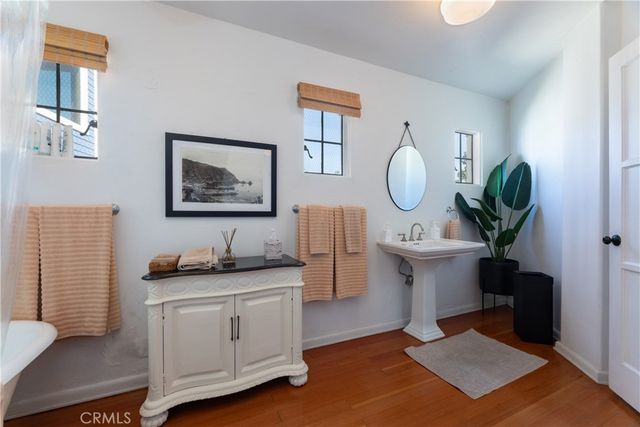 209 E Whittley, Avalon, CA 90704