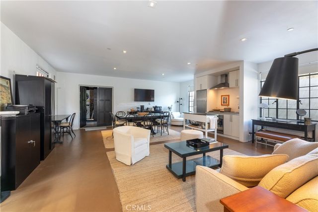 209 E Whittley, Avalon, CA 90704