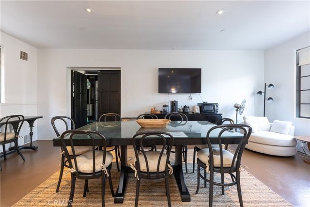 209 E Whittley, Avalon, CA 90704