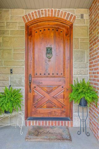 3912 E Windsmore Drive, Springfield, MO 65802