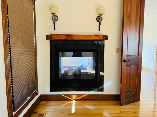 3912 E Windsmore Drive, Springfield, MO 65802