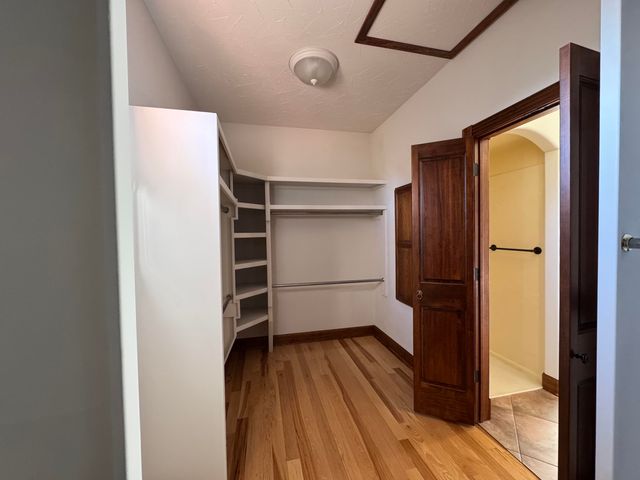 3912 E Windsmore Drive, Springfield, MO 65802