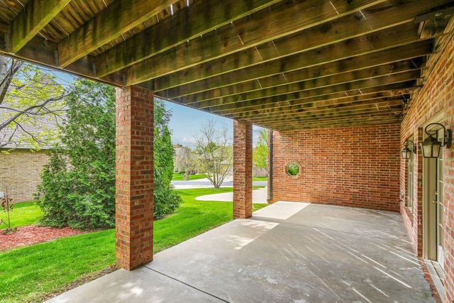 3912 E Windsmore Drive, Springfield, MO 65802