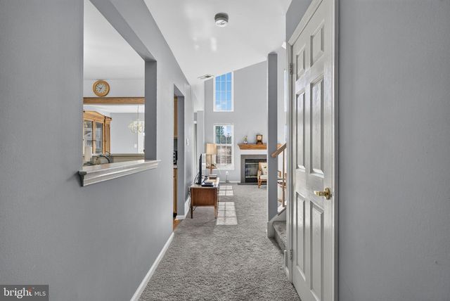 30 STOKES RD, Mount Laurel, NJ 08054