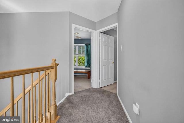 30 STOKES RD, Mount Laurel, NJ 08054