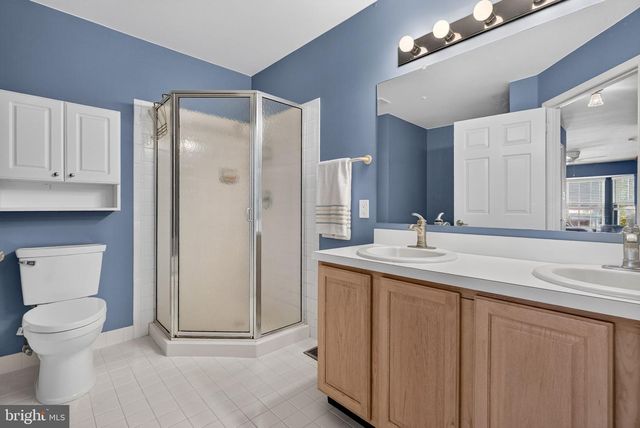 30 STOKES RD, Mount Laurel, NJ 08054
