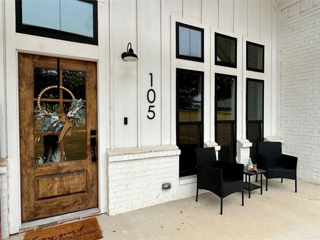 105 Proctor Lane, Decatur, TX 76234