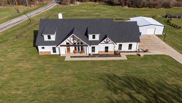 105 Proctor Lane, Decatur, TX 76234