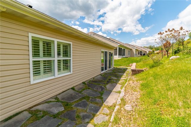 420 Chestnut Lane, Allegheny Twp, PA 15613