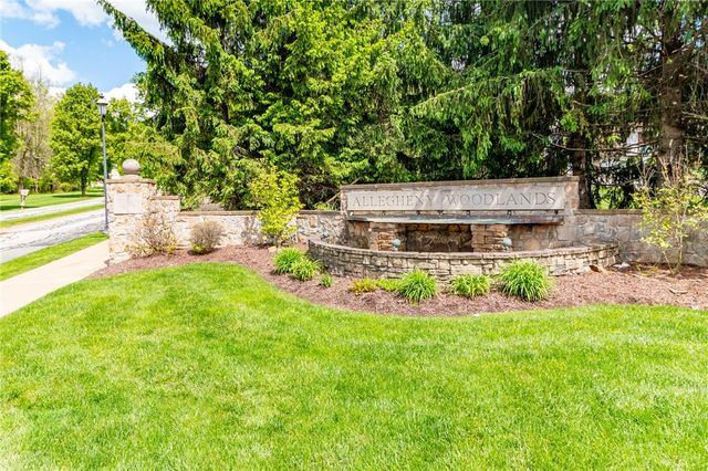 420 Chestnut Lane, Allegheny Twp, PA 15613