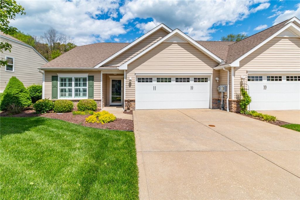 420 Chestnut Lane, Allegheny Twp, PA 15613