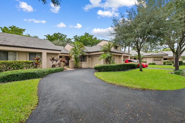 9212 CHELSEA Drive N, Plantation, FL 33324