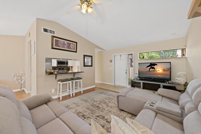 9212 CHELSEA Drive N, Plantation, FL 33324