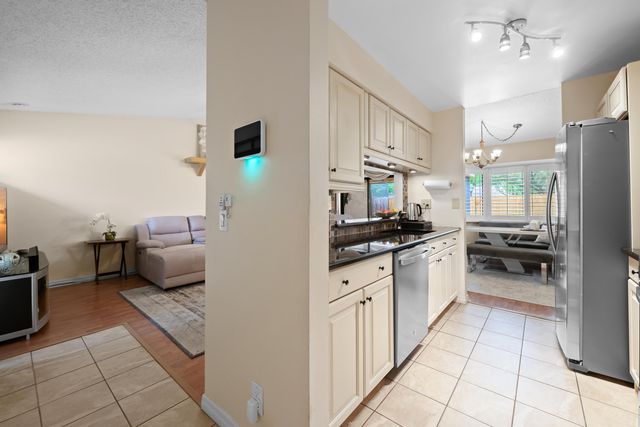 9212 CHELSEA Drive N, Plantation, FL 33324