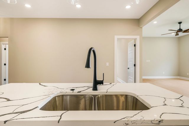 4935 BOXER LOOP, Mcgaheysville, VA 22840