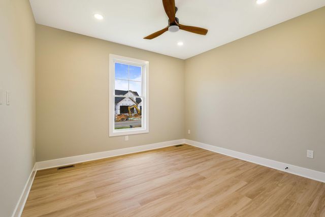 4935 BOXER LOOP, Mcgaheysville, VA 22840