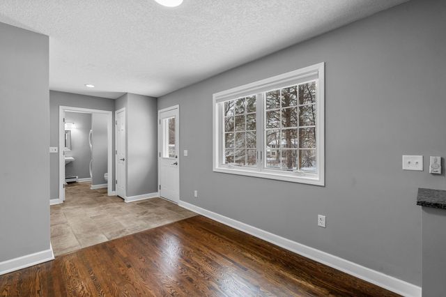 5275 190th Street, Farmington, MN 55024