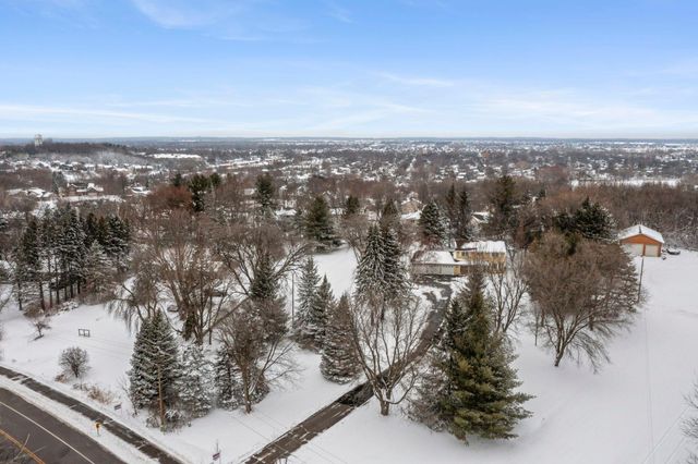 5275 190th Street, Farmington, MN 55024